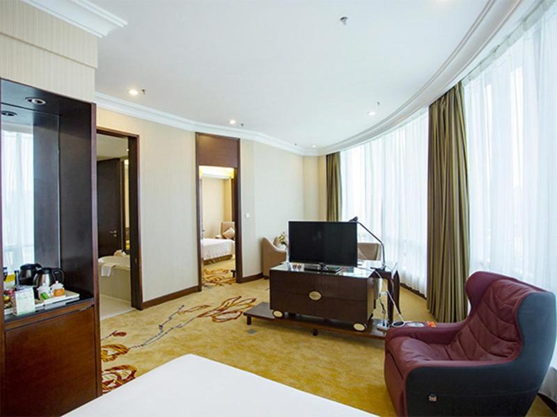 Vienna International Hotel Shenzhen Hua'Nan City Экстерьер фото