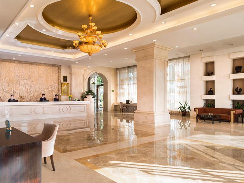 Vienna International Hotel Shenzhen Hua'Nan City Экстерьер фото
